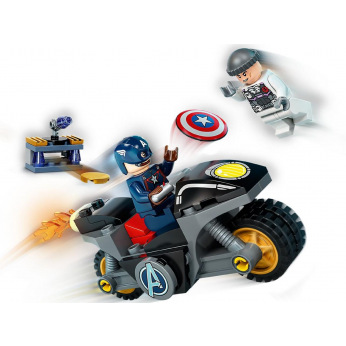 Конструктор LEGO Super Heroes Битва Капитана Америка с Гидрой 76189 (76189)