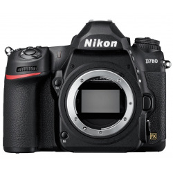 Цифрова фотокамера дзеркальна Nikon D780 body (VBA560AE)
