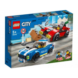 Конструктор LEGO City Полицейский арест на автостраде (60242)